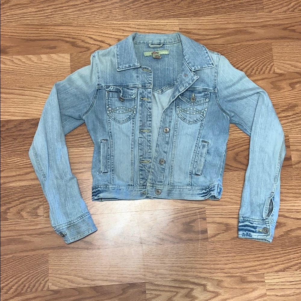 Women’s Denim Jacket